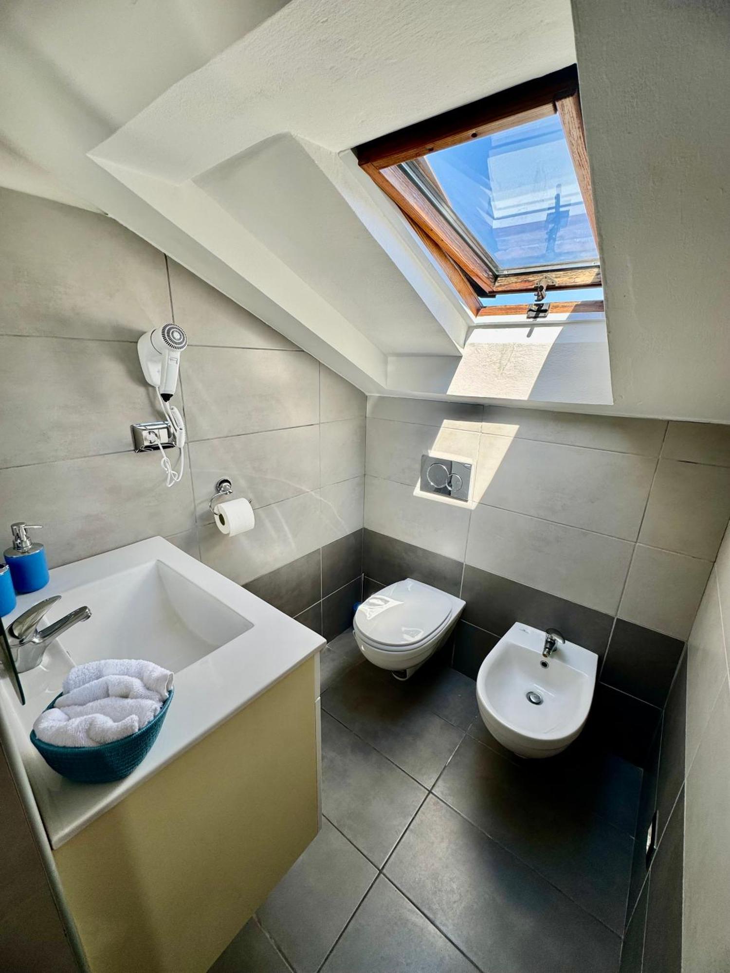 Ferienwohnung Sky Loft Alba  Exterior foto